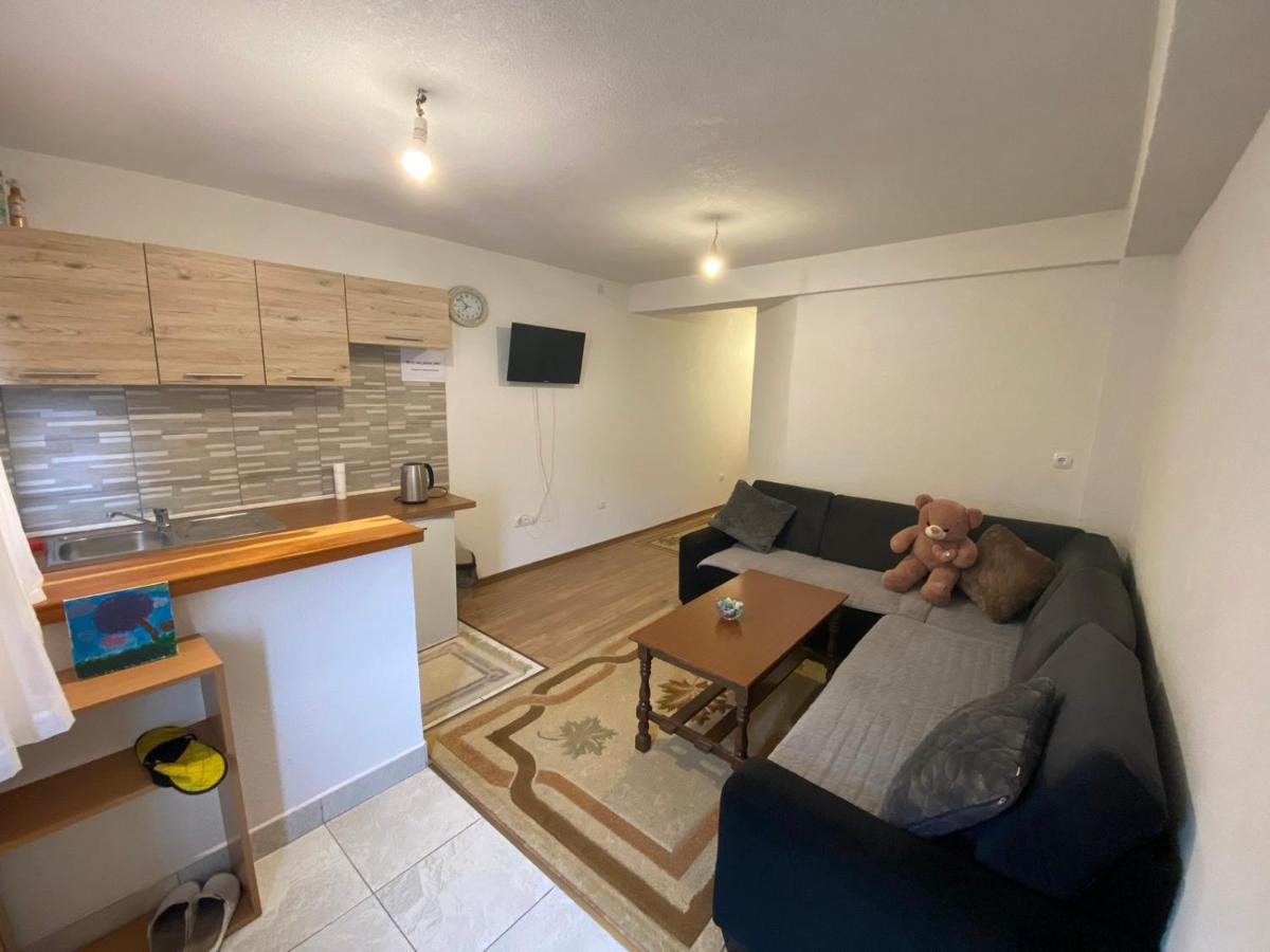 Apartman Seno 모스타르 외부 사진
